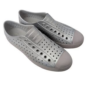 Native Jefferson Shoes Womens 10 Gray Silver Slip On Rubber Croc Fashion Sneaker